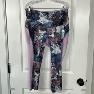 Adidas workout leggings